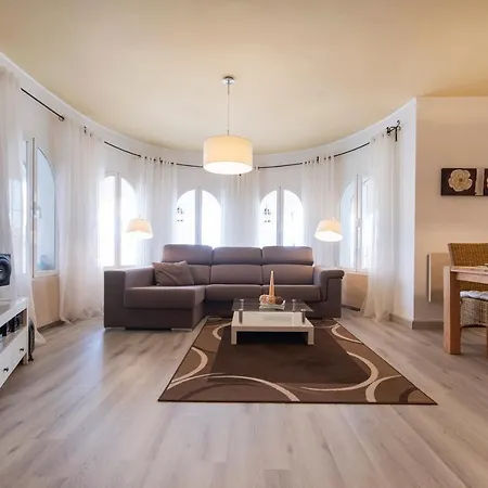 Mirador For A Great - By Villamar Villa