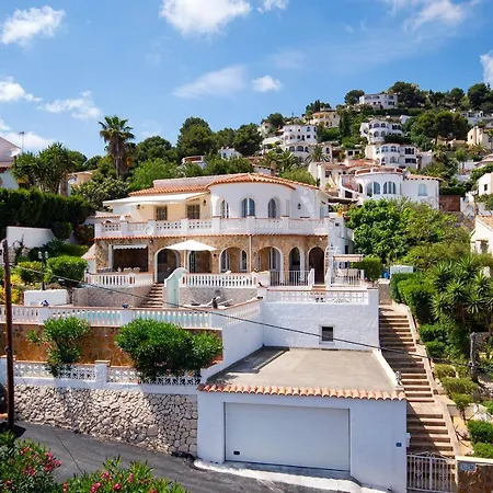 Mirador For A Great - By Villamar