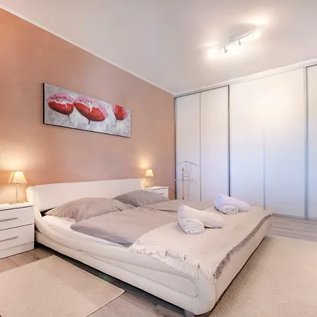 Villa Mirador For A Great - By Villamar